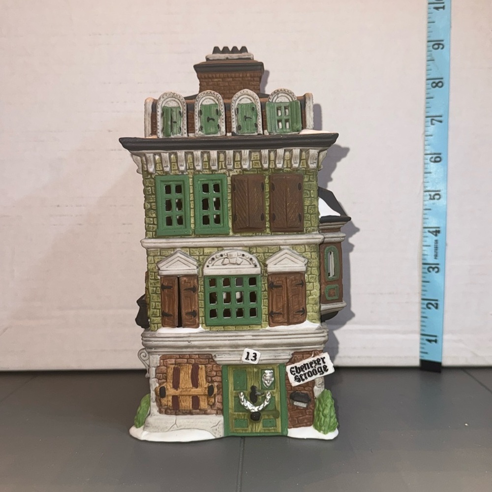 🐈‍⬛ Heritage Village Dickens’ Series “The Flat of Ebeneser Scrooge”